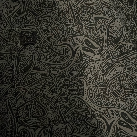 Kids medium cinch long sleeve button down shirt - Picture 3 of 4